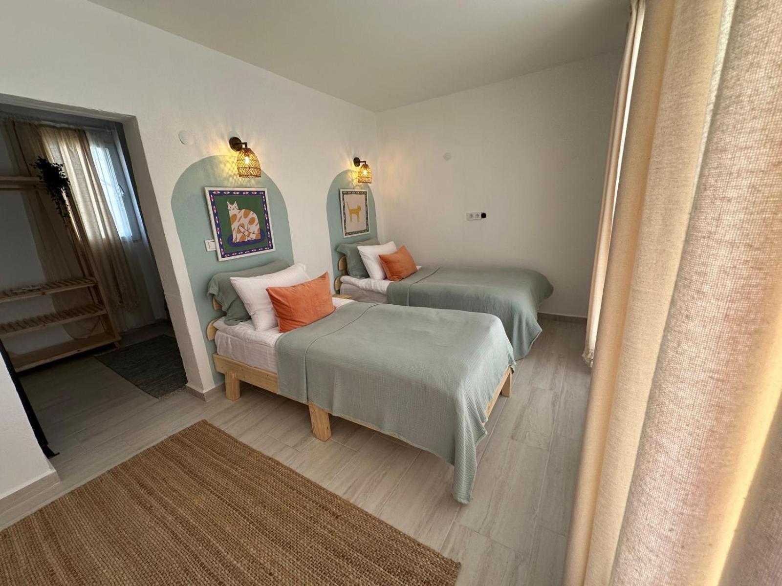Otel Monk Island İzmir